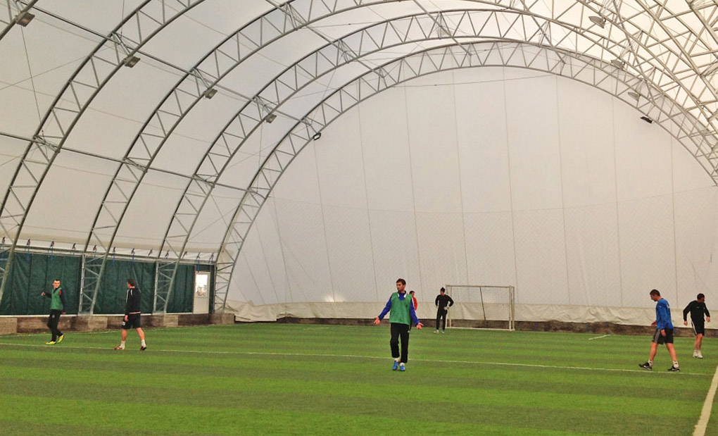 structuri metalice sport covers
