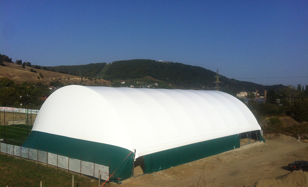 structuri metalice sport covers